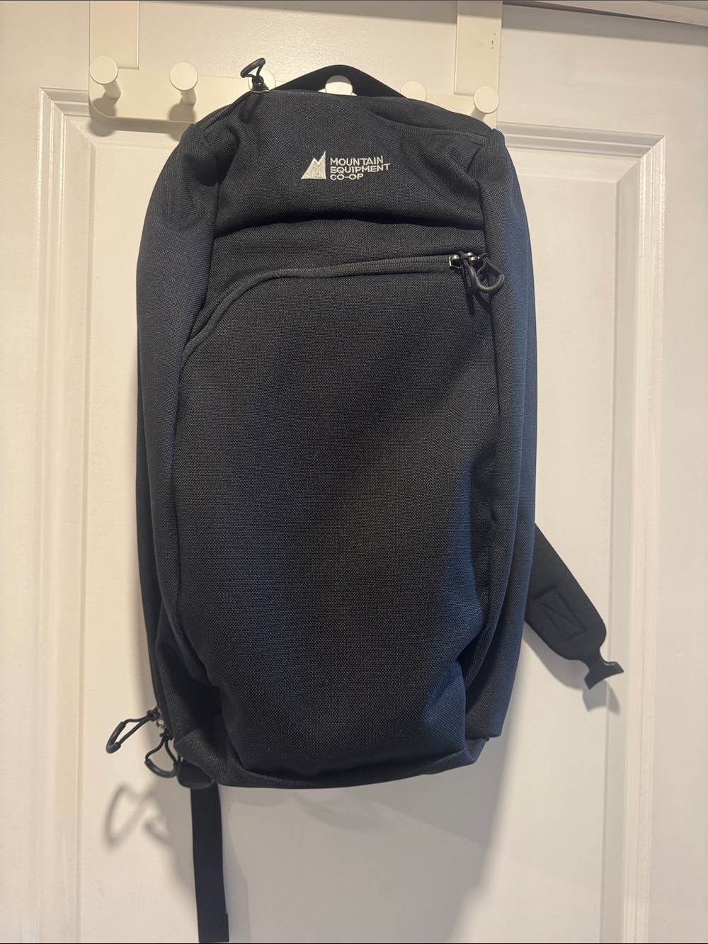 Vintage MEC Fast-Track Clamshell Travel Backpack Carry-On Luggage Black NEW